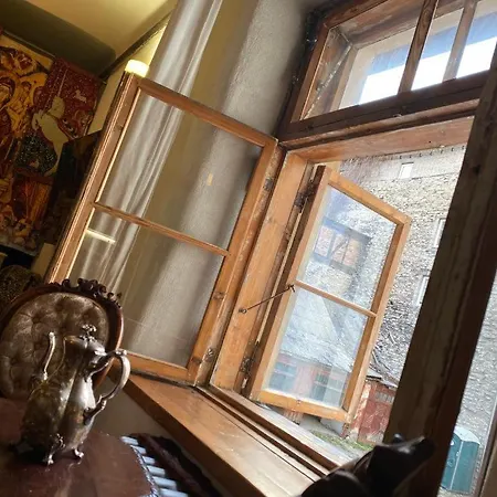 Medieval Old Town Unit With Sauna Appartement