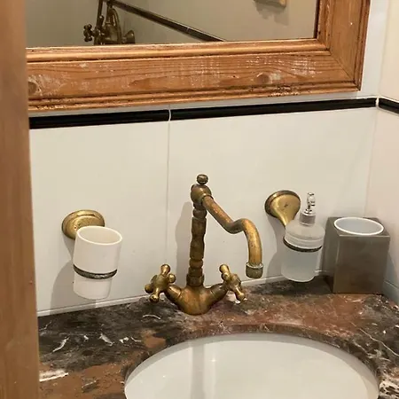 Medieval Old Town Unit With Sauna