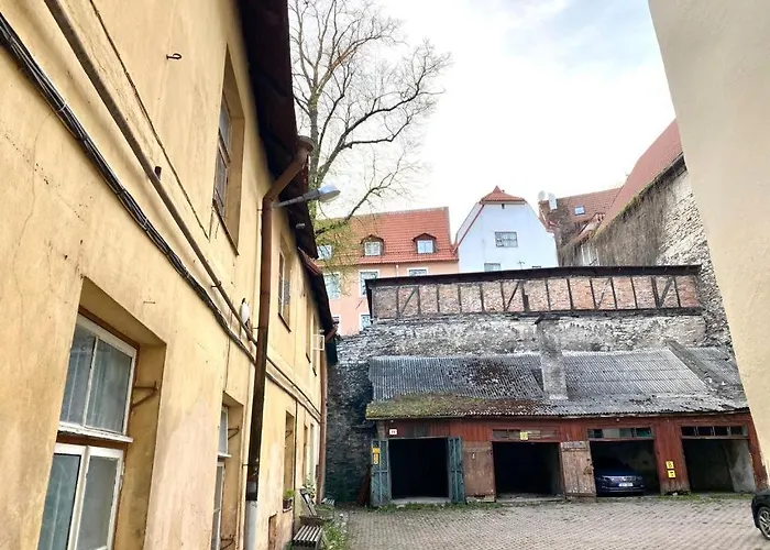 Apartment Medieval Old Town Unit With Sauna *
