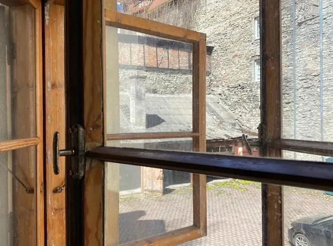 Medieval Old Town Unit With Sauna 아파트 탈린