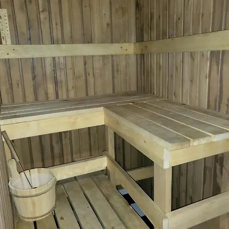 Medieval Old Town Unit With Sauna 塔林