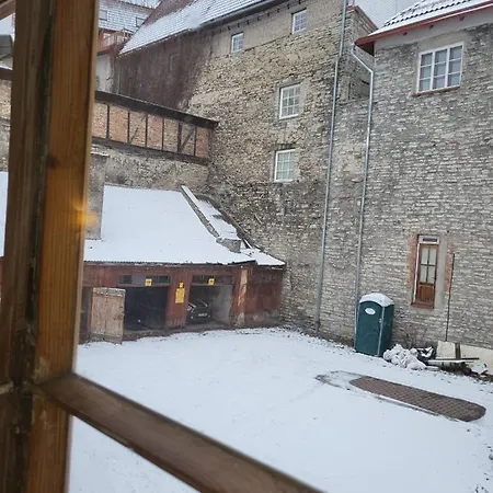 Medieval Old Town Unit With Sauna Apartment *
